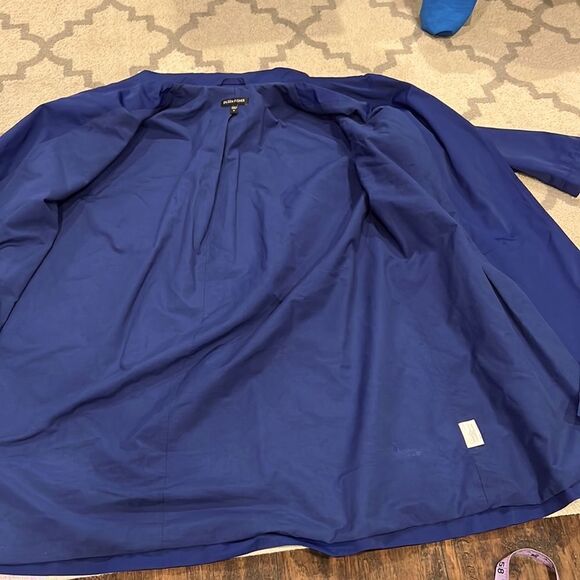 Eileen Fisher Rain Trench Coat Blue Notched Collar
Button Down Sz Medium EUC - Picture 9 of 11